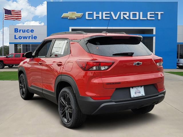 New 2026 Chevrolet TrailBlazer LT w/ Midnight Edition image 3