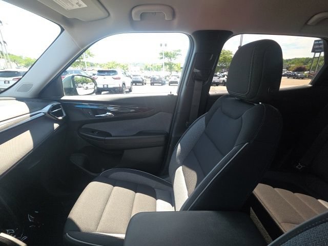 Used 2026 Chevrolet TrailBlazer LT AWD/4WD image 25