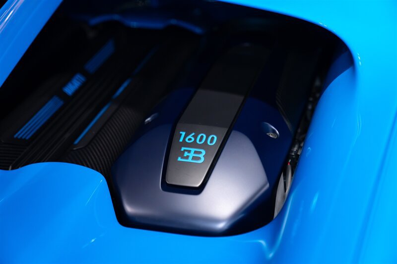 Used 2022 Bugatti Chiron Super Sport AWD/4WD image 44
