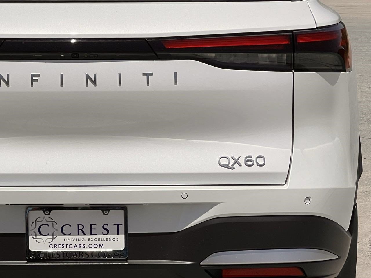 New 2027 INFINITI QX60 Luxe w/ Cargo Package FWD image 5