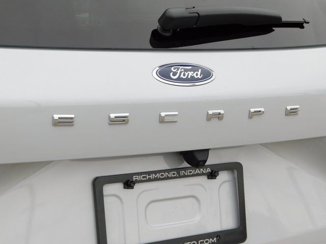 New 2026 Ford Escape SE image 40