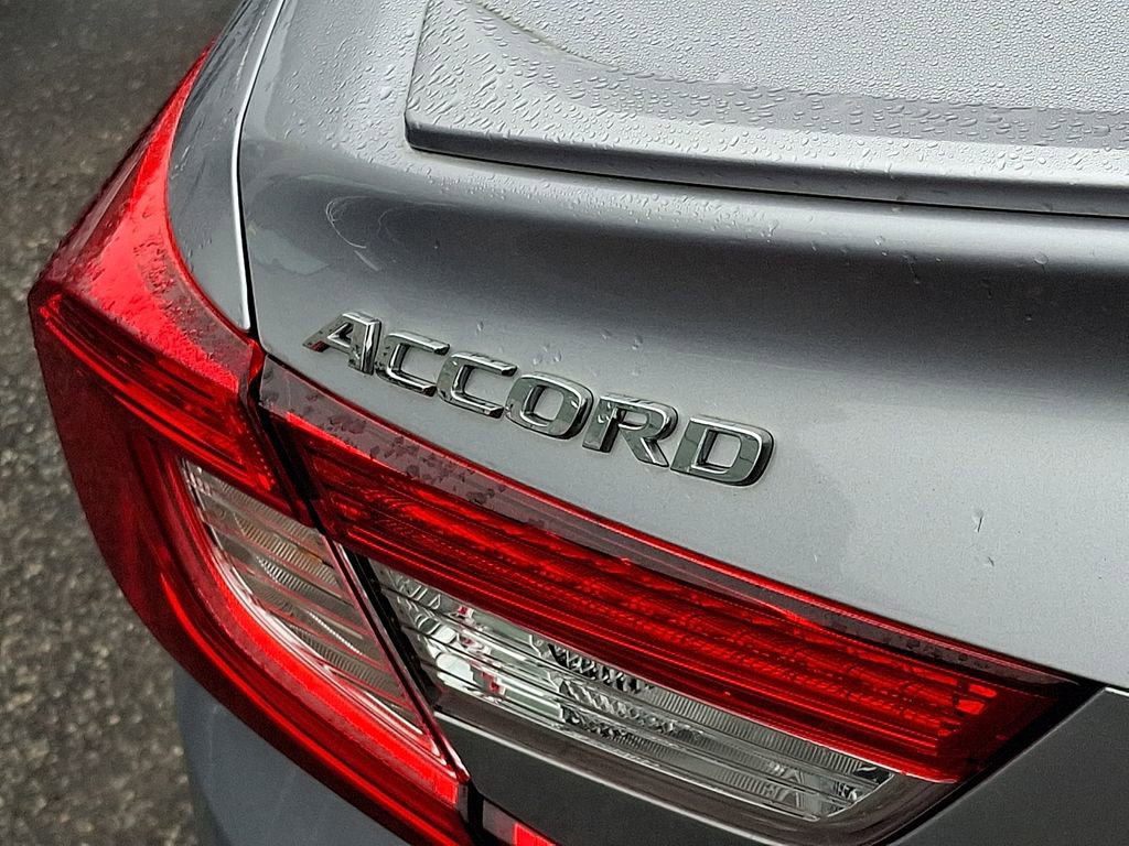 Used 2018 Honda Accord Sport image 29