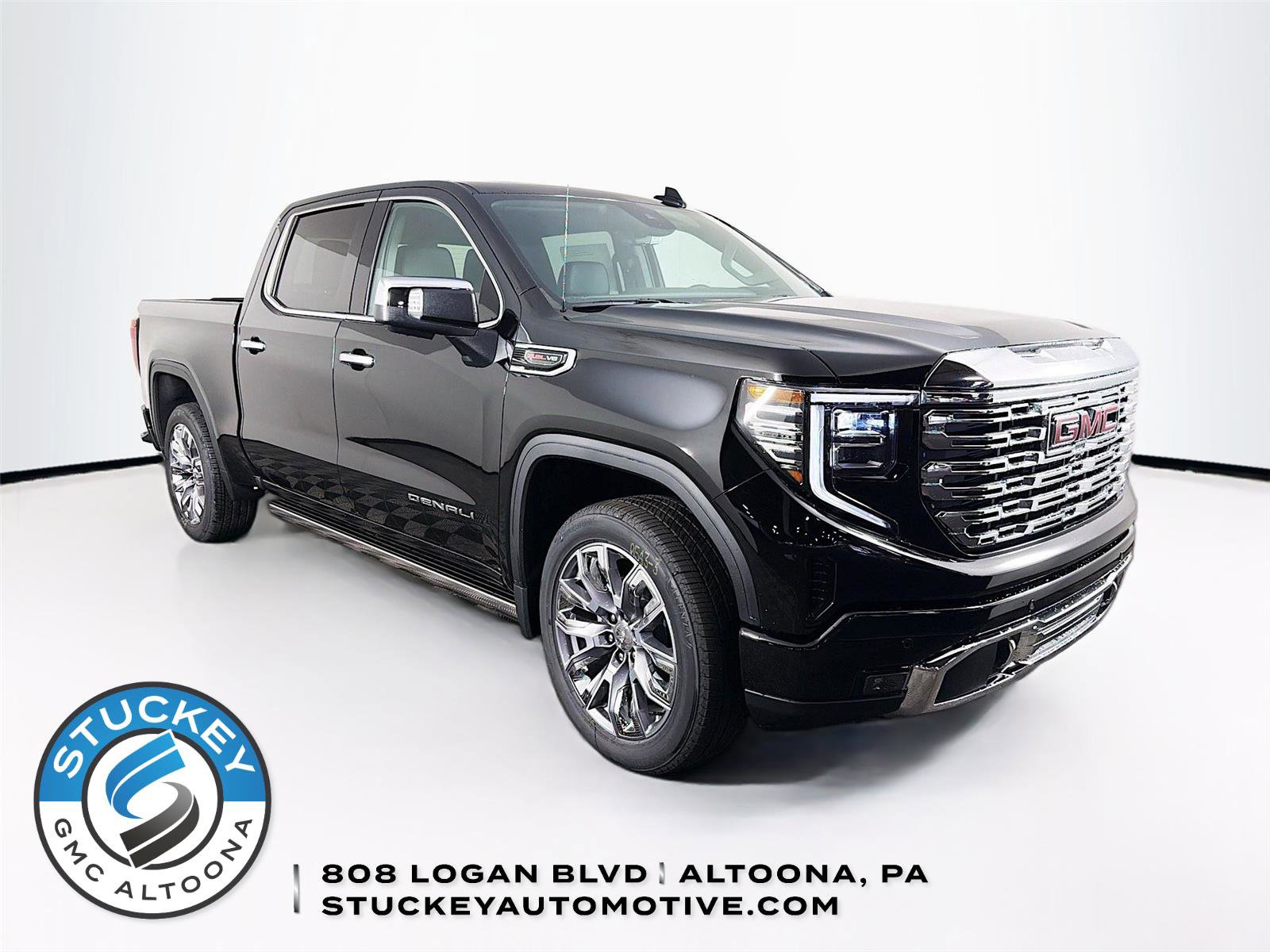 New 2026 GMC Sierra 1500 Denali w/ Denali Reserve Package image 1