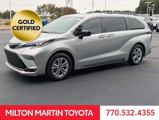 Certified 2023 Toyota Sienna XSE w/ XSE Plus Package AWD/4WD image 9