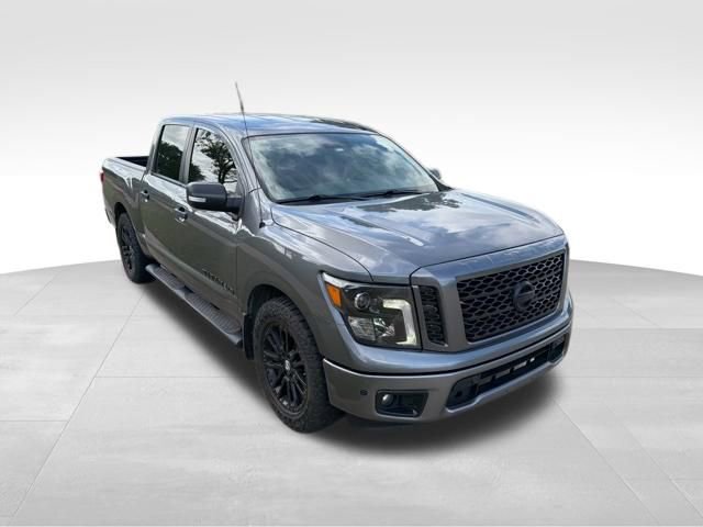 Used 2019 Nissan Titan SV w/ SV Convenience Package image 1