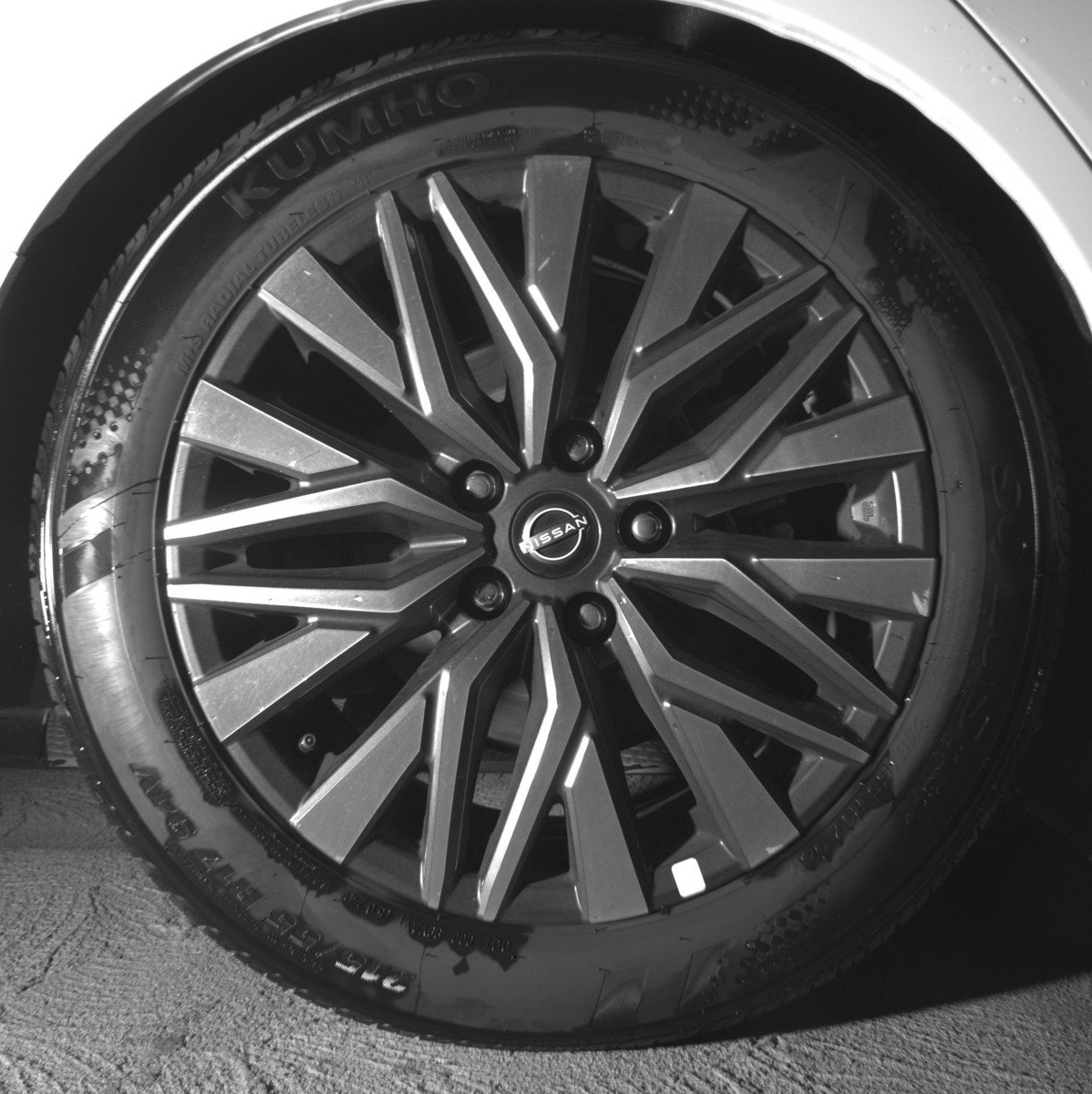 Used 2025 Nissan Altima 2.5 SV image 15