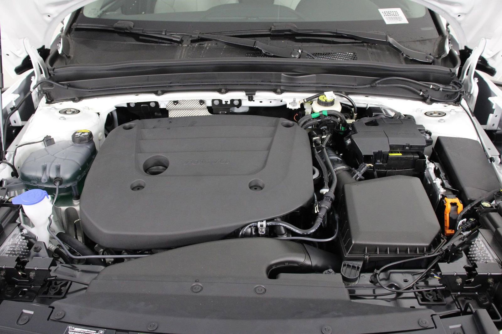 New 2026 Volvo XC40 B4 Plus w/ Climate Package image 12