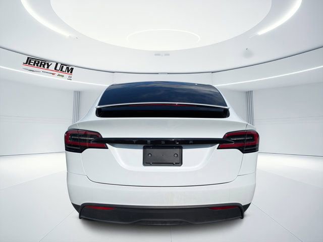 Used 2024 Tesla Model X image 4