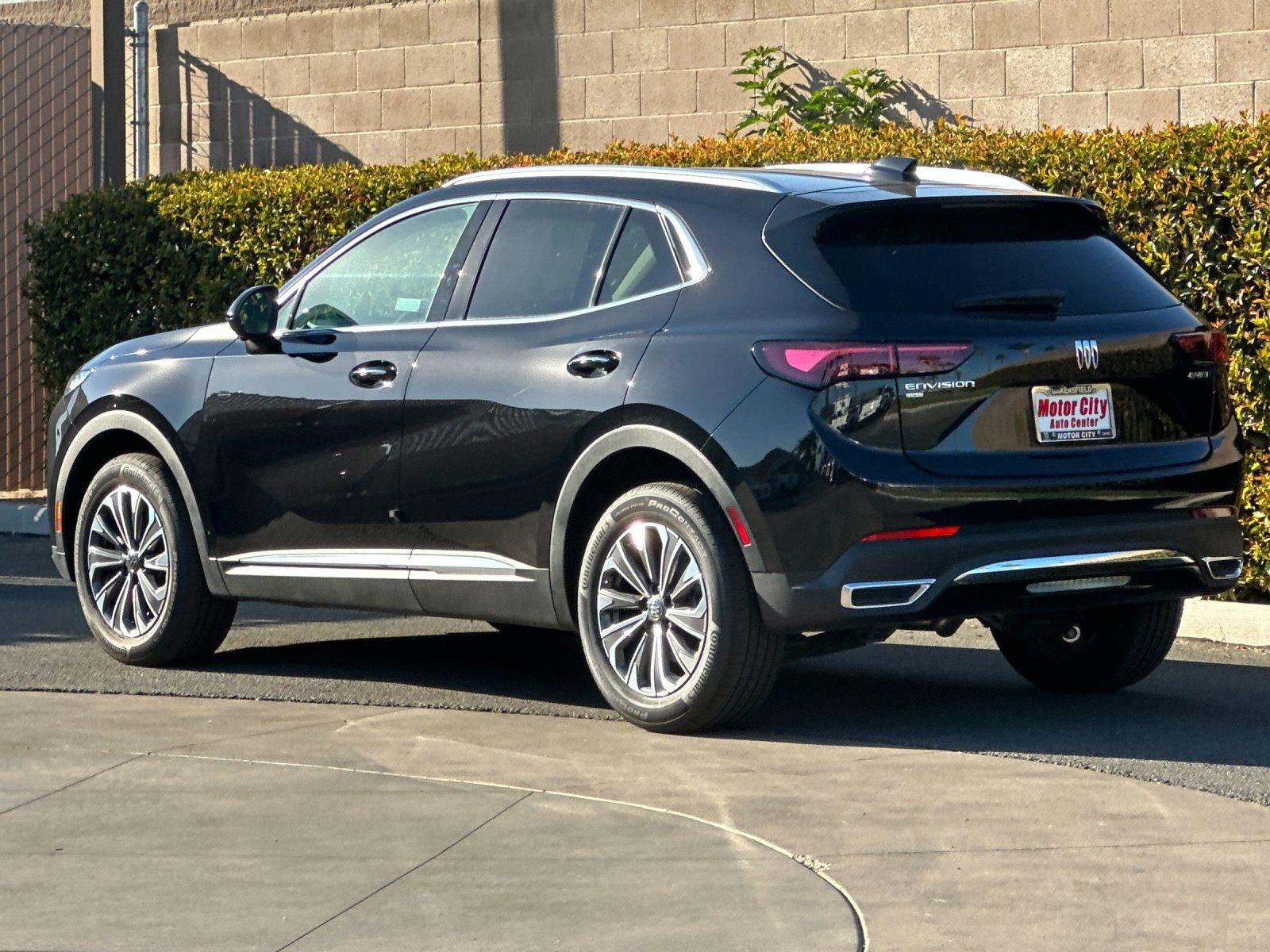New 2025 Buick Envision Preferred image 6