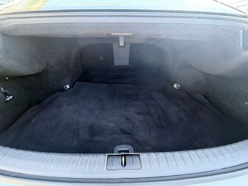 Used 2016 Hyundai Genesis 3.8 w/ Option Group 03 RWD image 13