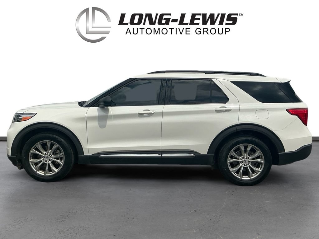 Certified 2020 Ford Explorer XLT w/ Equipment Group 202A RWD image 2
