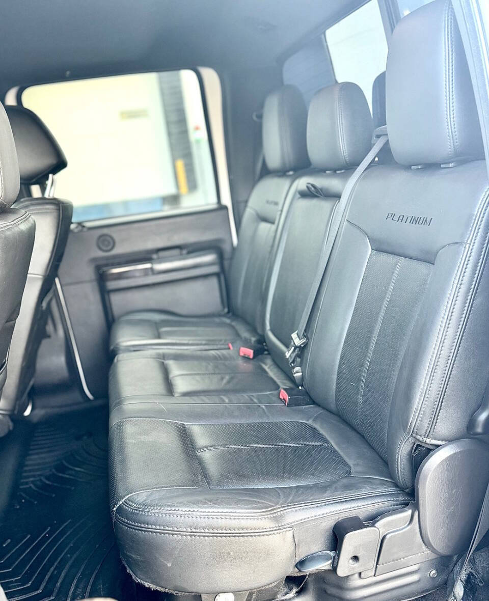 Used 2016 Ford F250 Platinum w/ Platinum Package AWD/4WD image 11