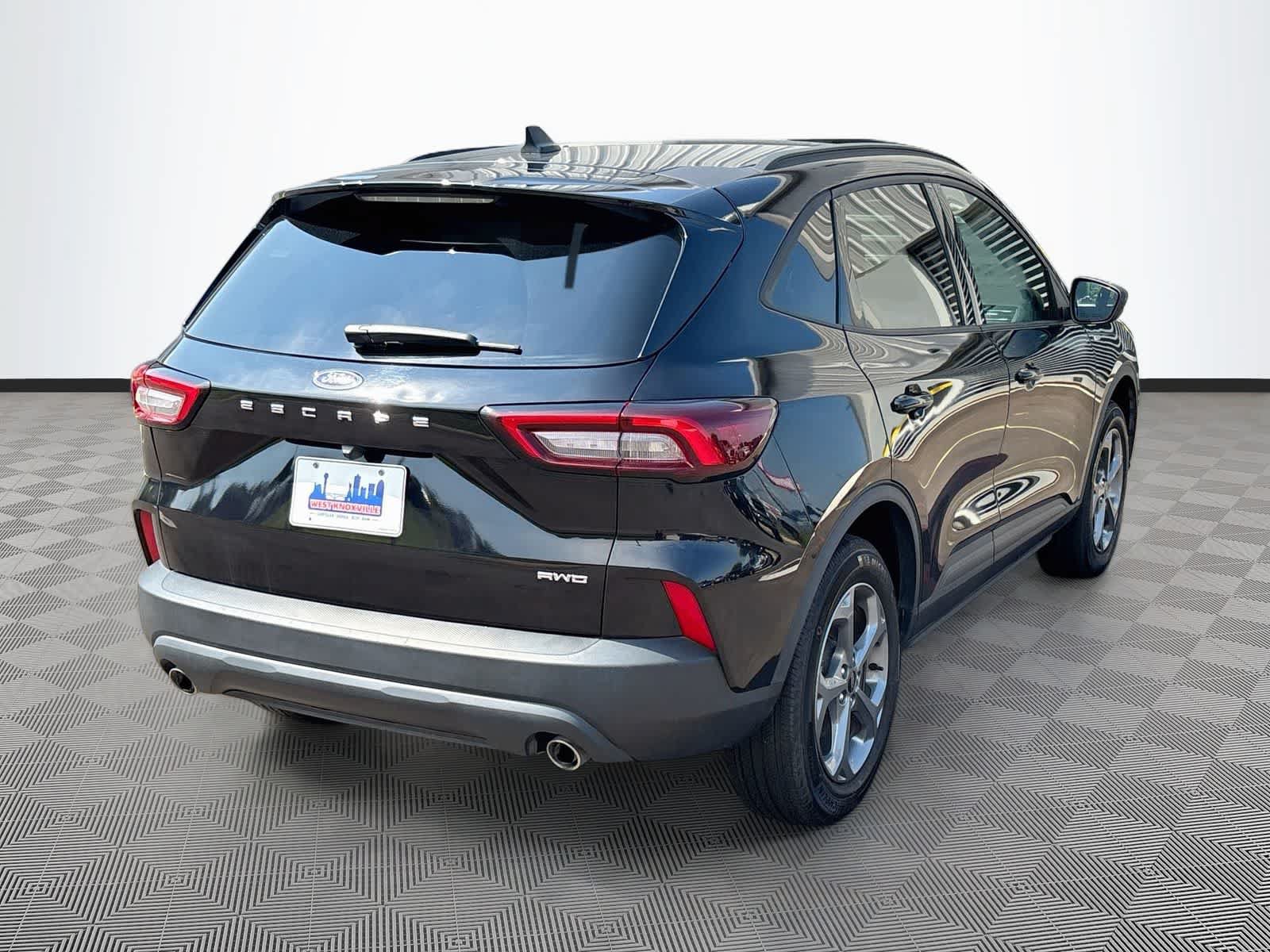 Used 2025 Ford Escape ST-Line AWD/4WD image 5