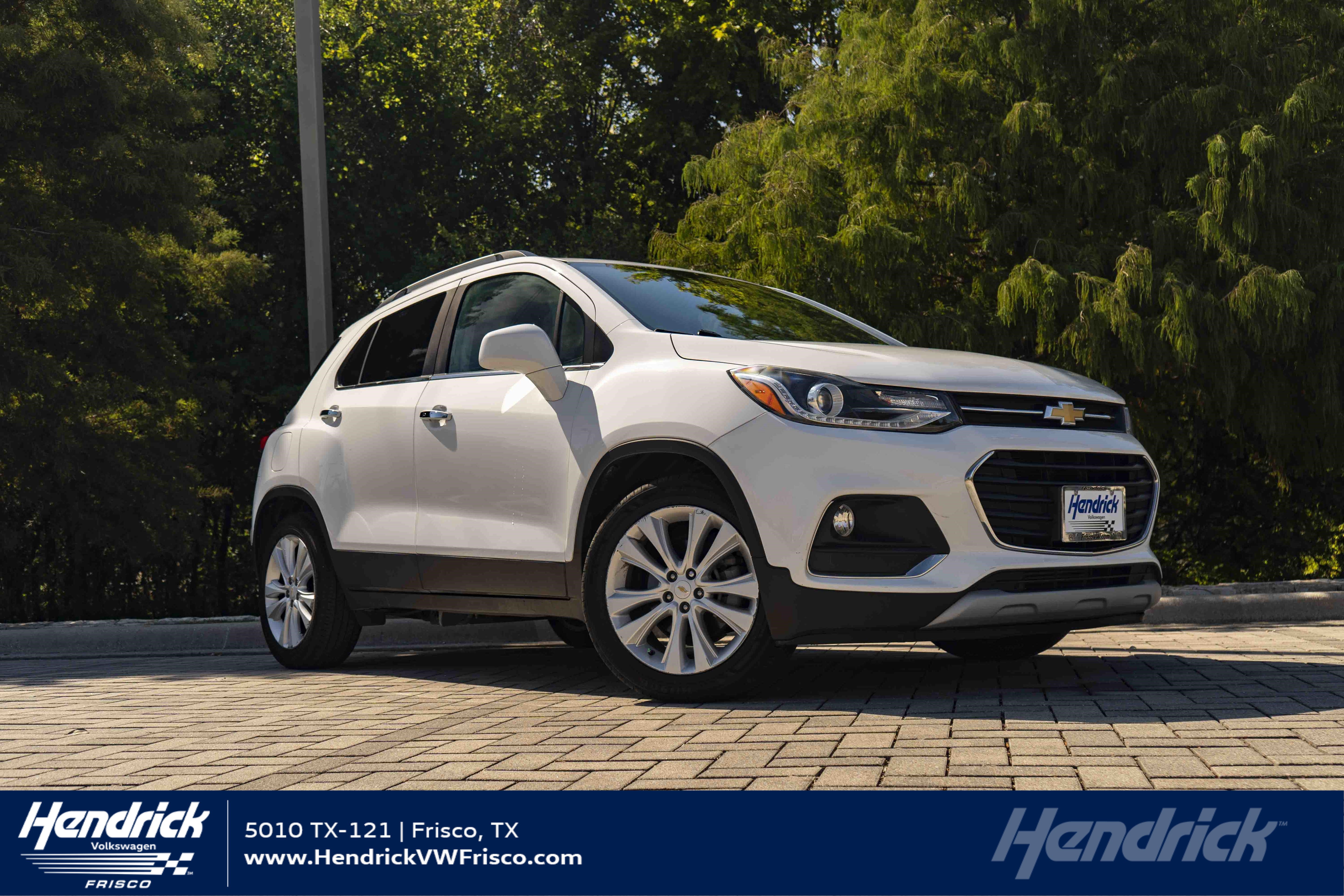 Used 2020 Chevrolet Trax Premier FWD image 1