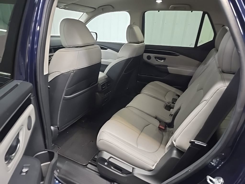 Used 2023 Honda Pilot EX-L image 30