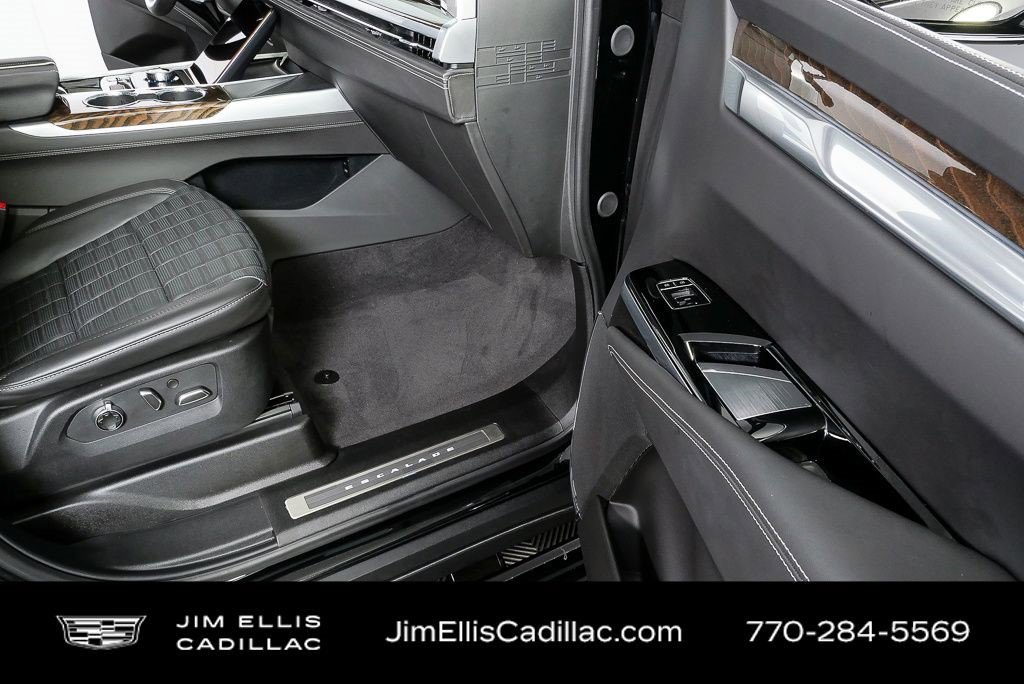 Certified 2025 Cadillac Escalade Sport Platinum image 25
