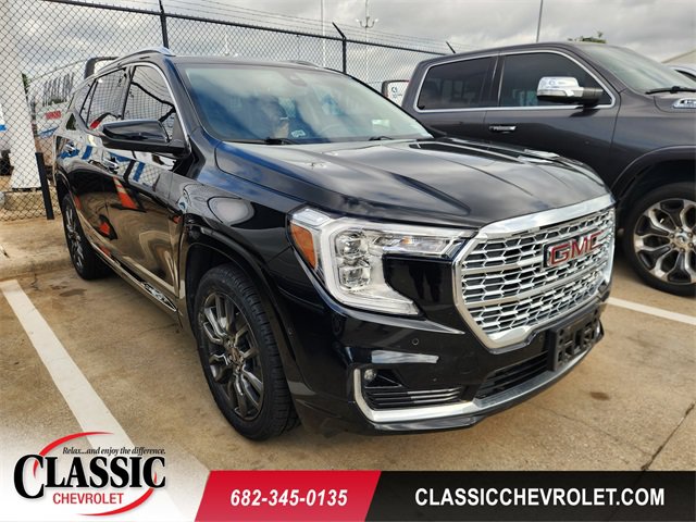Used 2024 GMC Terrain Denali w/ Black Diamond Edition