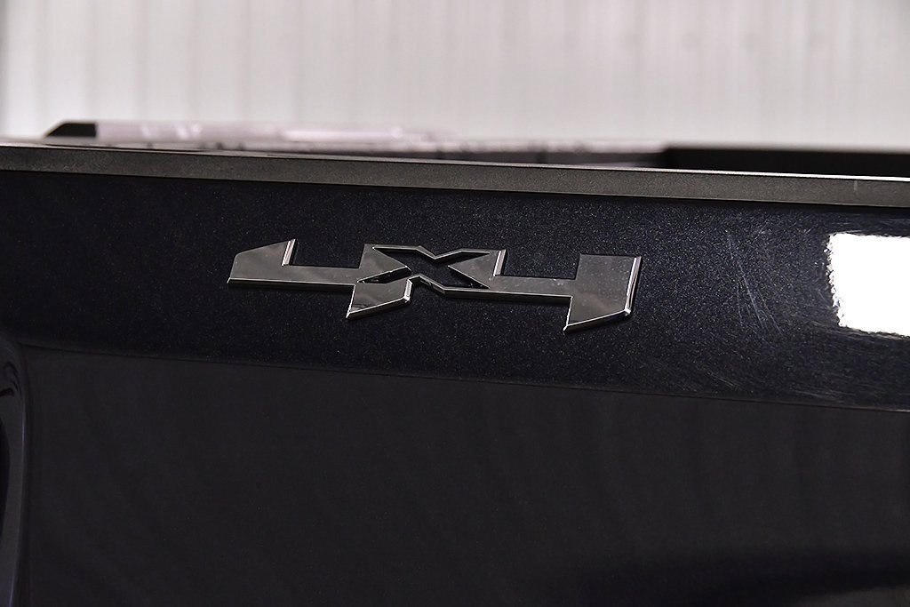 Used 2023 GMC Sierra 1500 Elevation image 11