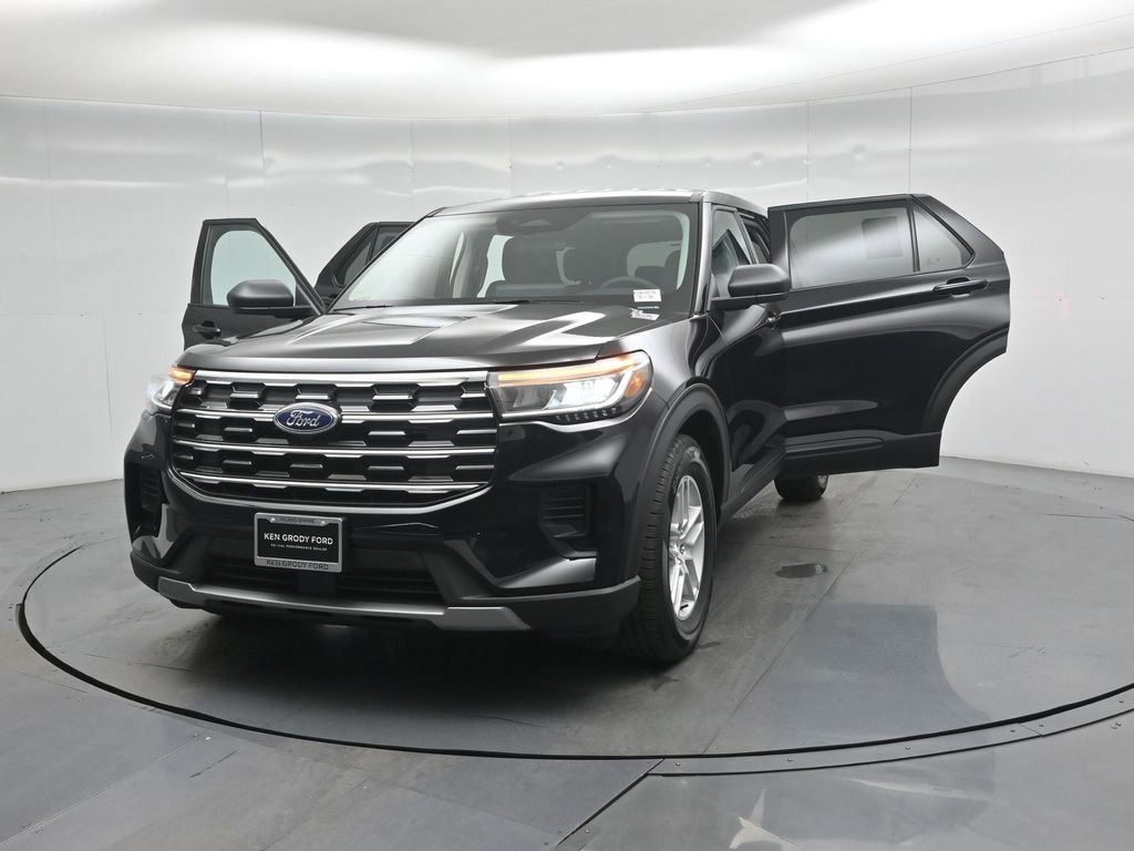 New 2026 Ford Explorer Active image 28