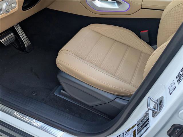 New 2026 Mercedes-Benz GLS 580 4MATIC image 4