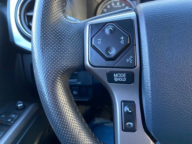 Used 2018 Toyota Tacoma Limited image 18
