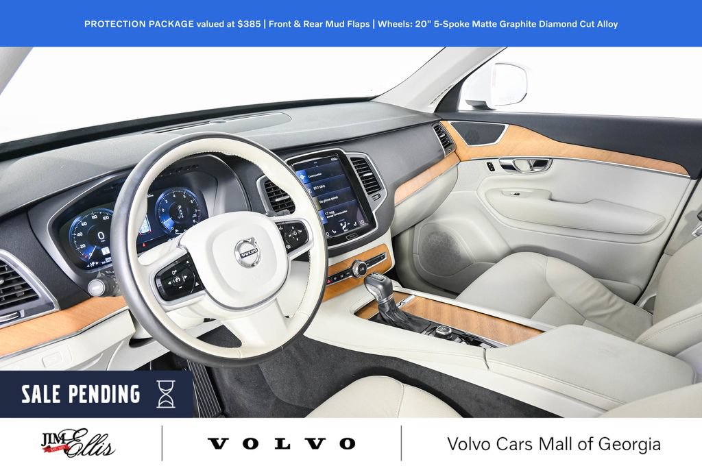 Certified 2021 Volvo XC90 T6 Momentum w/ Climate Package AWD/4WD image 6