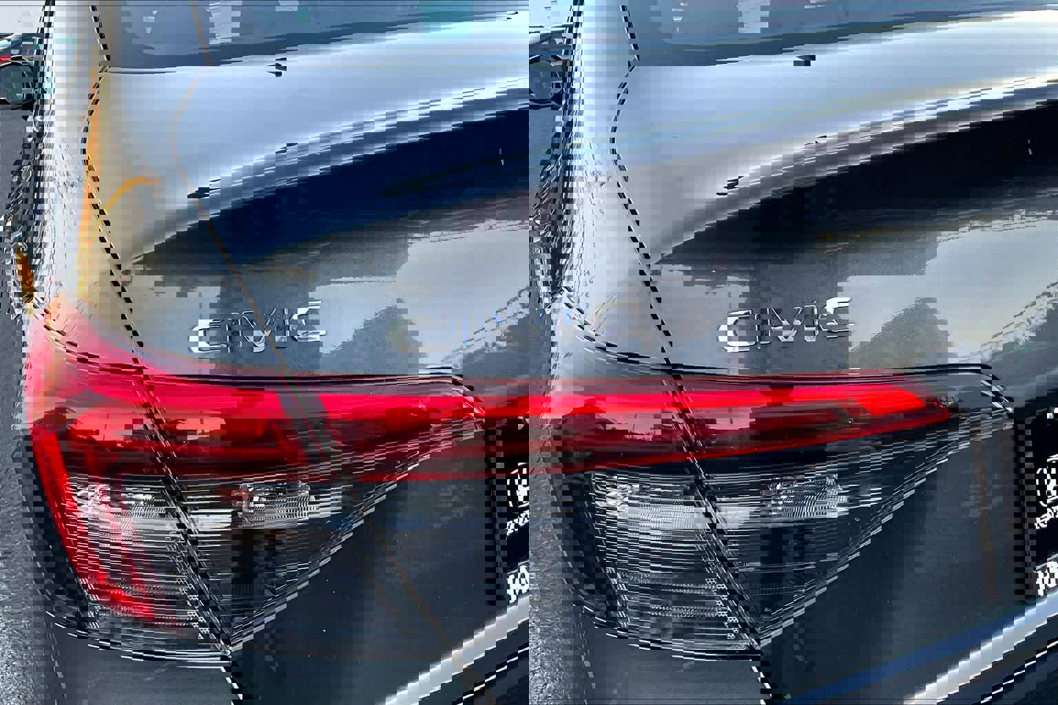 Used 2022 Honda Civic Sport image 28