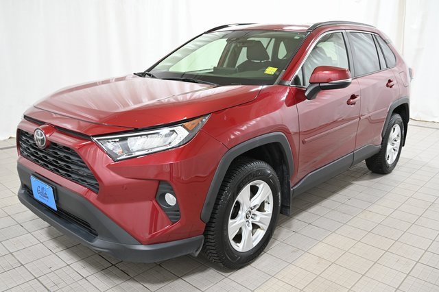 Used 2019 Toyota RAV4 XLE image 16