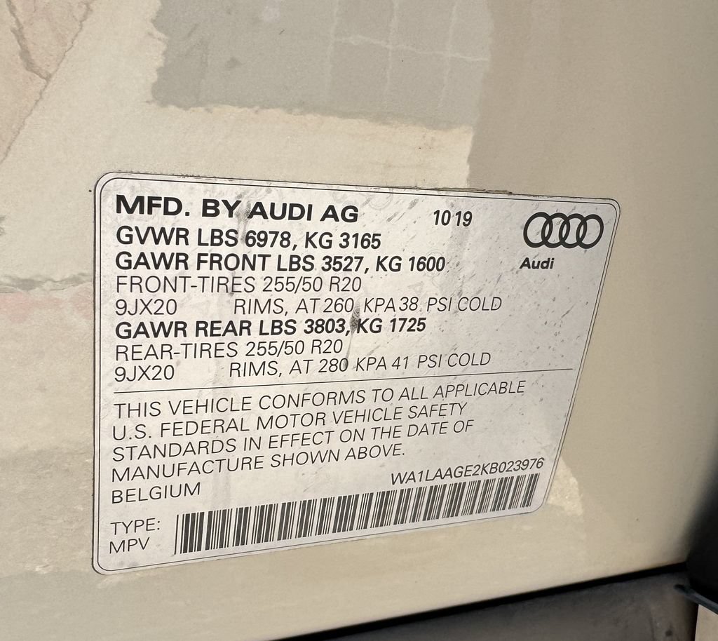 Used 2019 Audi e-tron Premium Plus AWD/4WD image 34