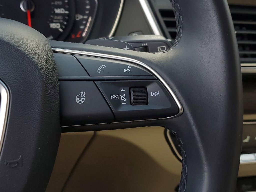 Certified 2024 Audi Q5 2.0T Premium w/ Convenience Package image 10