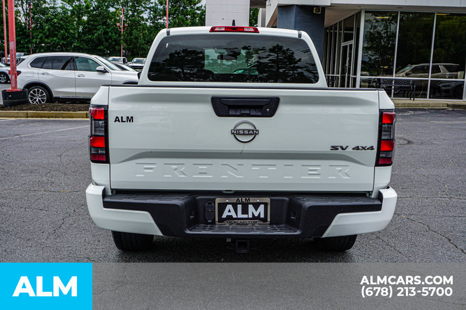 Used 2024 Nissan Frontier SV w/ Tow Package AWD/4WD image 10