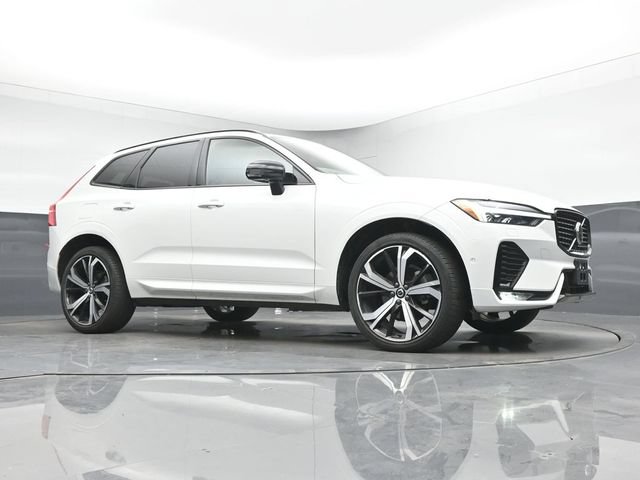 Used 2024 Volvo XC60 B5 Ultimate w/ Protection Package Premier AWD/4WD image 10