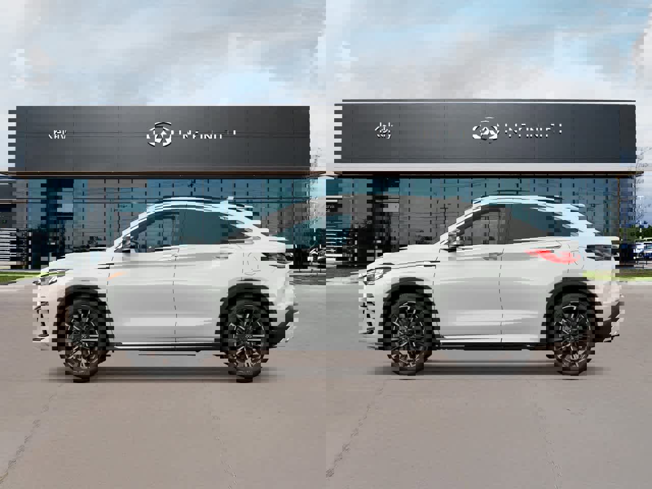 New 2025 INFINITI QX55 Luxe w/ Cargo Package image 3