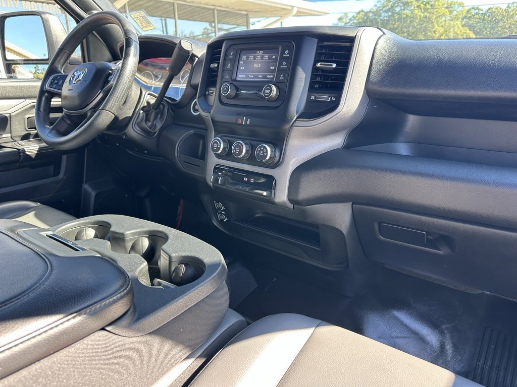 Used 2023 RAM 3500 Tradesman image 16