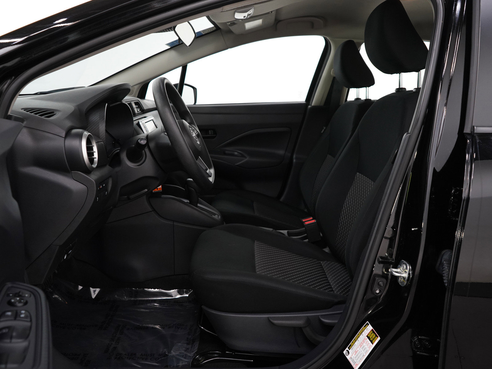 Used 2024 Nissan Versa S w/ S Plus Package image 18