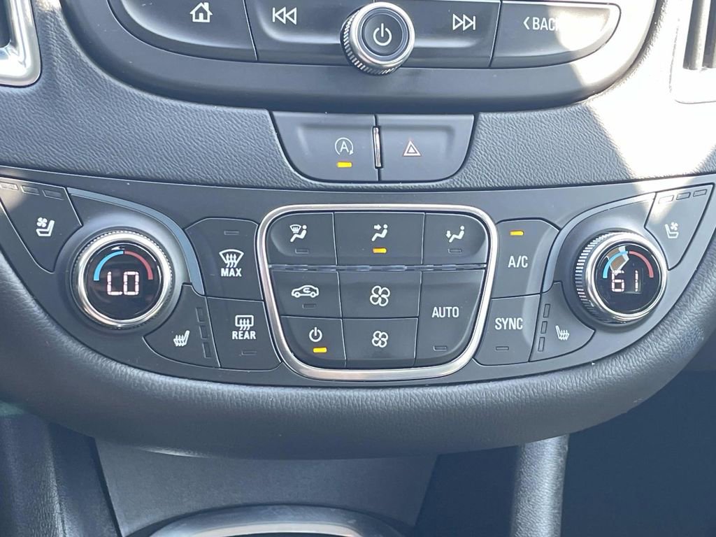 Used 2024 Chevrolet Malibu LT FWD image 21