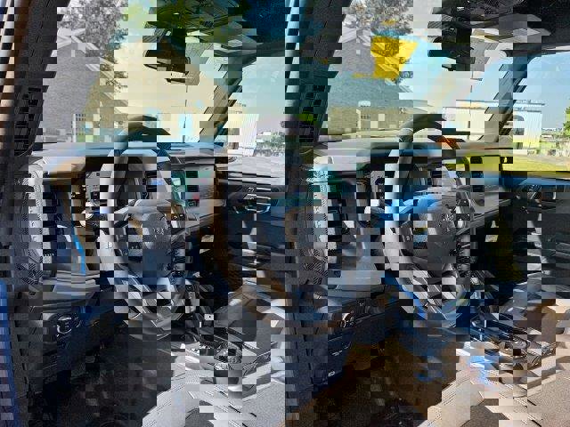 New 2024 Ford Bronco Black Diamond image 12