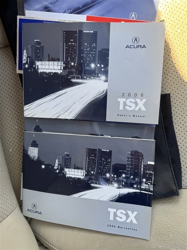 Used 2006 Acura TSX image 26