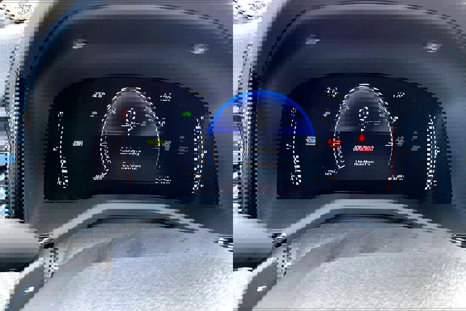 Used 2025 Toyota Camry SE image 25