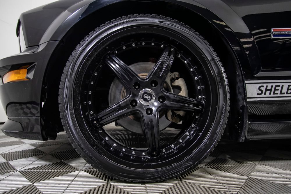 Used 2007 Ford Mustang GT RWD image 42
