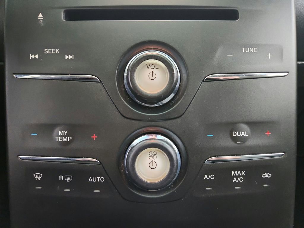 Used 2014 Ford Flex SEL w/ Equipment Group 202A FWD image 17