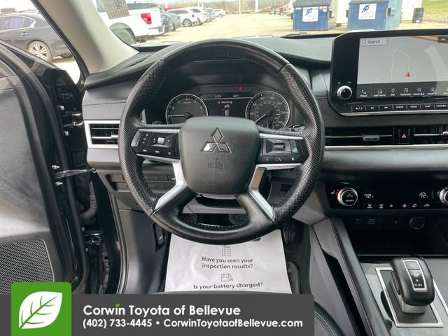 Used 2024 Mitsubishi Outlander SE image 21