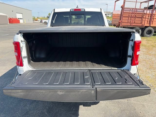 New 2027 RAM 1500 Laramie w/ Chrome Appearance Group AWD/4WD image 6