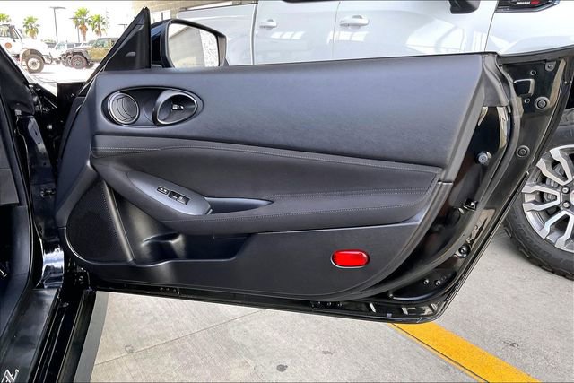 Used 2023 Nissan Z w/ Floor Mat Package RWD image 23