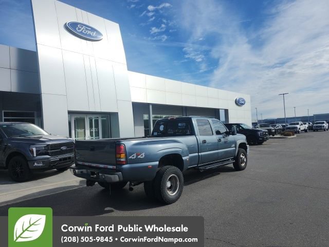 Used 2006 Chevrolet Silverado 3500 LT w/ Heavy-Duty Power Package image 6