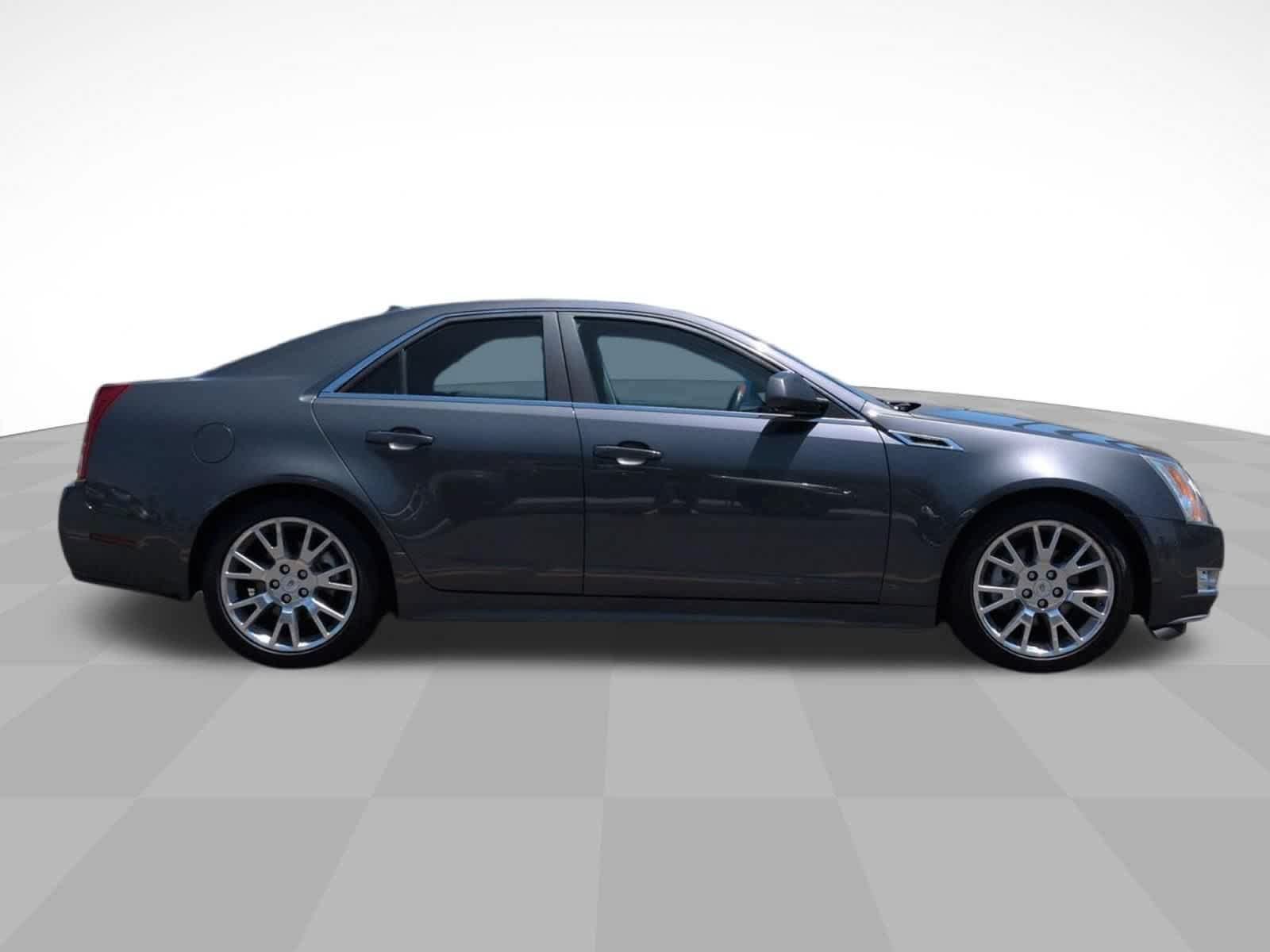 Used 2013 Cadillac CTS Premium RWD image 4