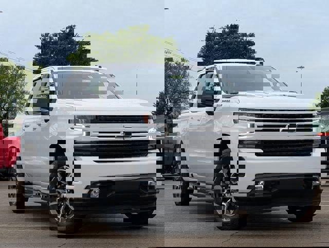 Certified 2021 Chevrolet Silverado 1500 RST image 2