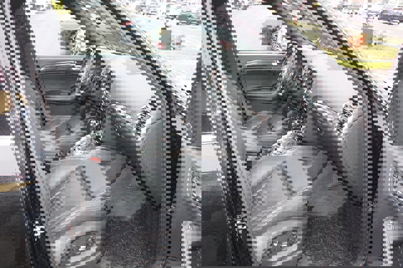 Used 2015 Audi SQ5 Premium Plus image 13