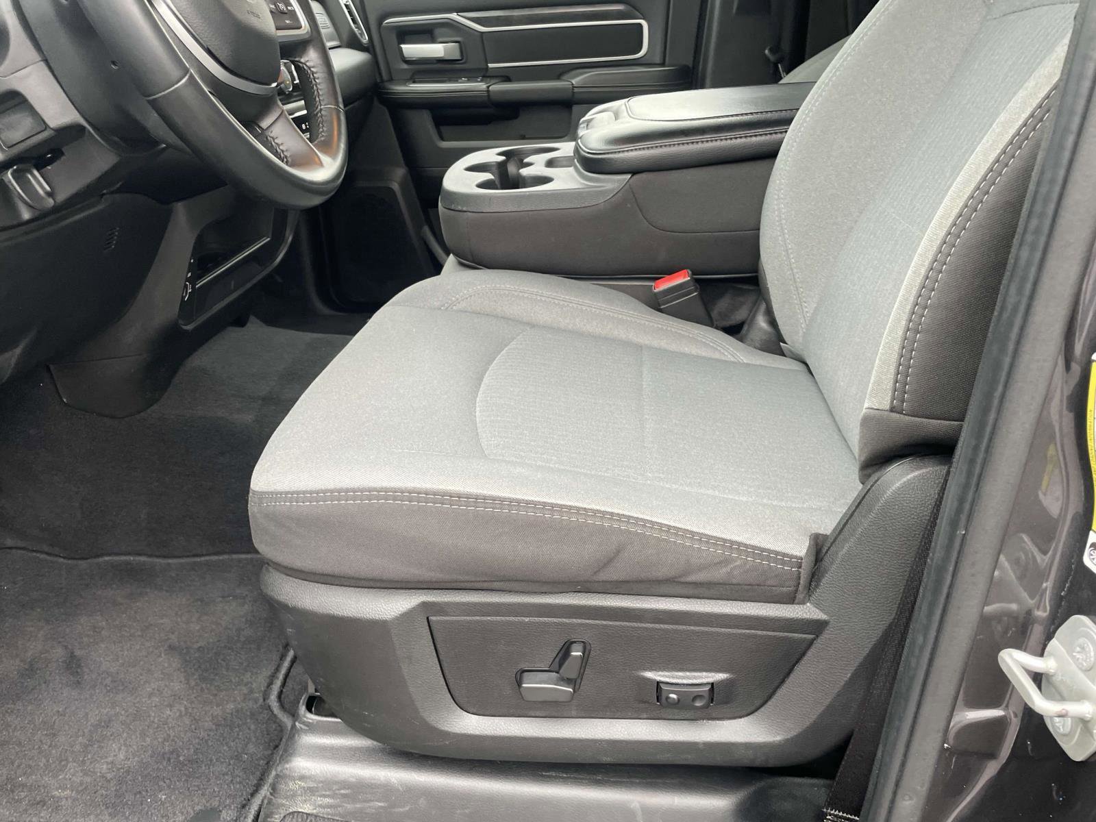 Used 2024 RAM 3500 Big Horn image 18