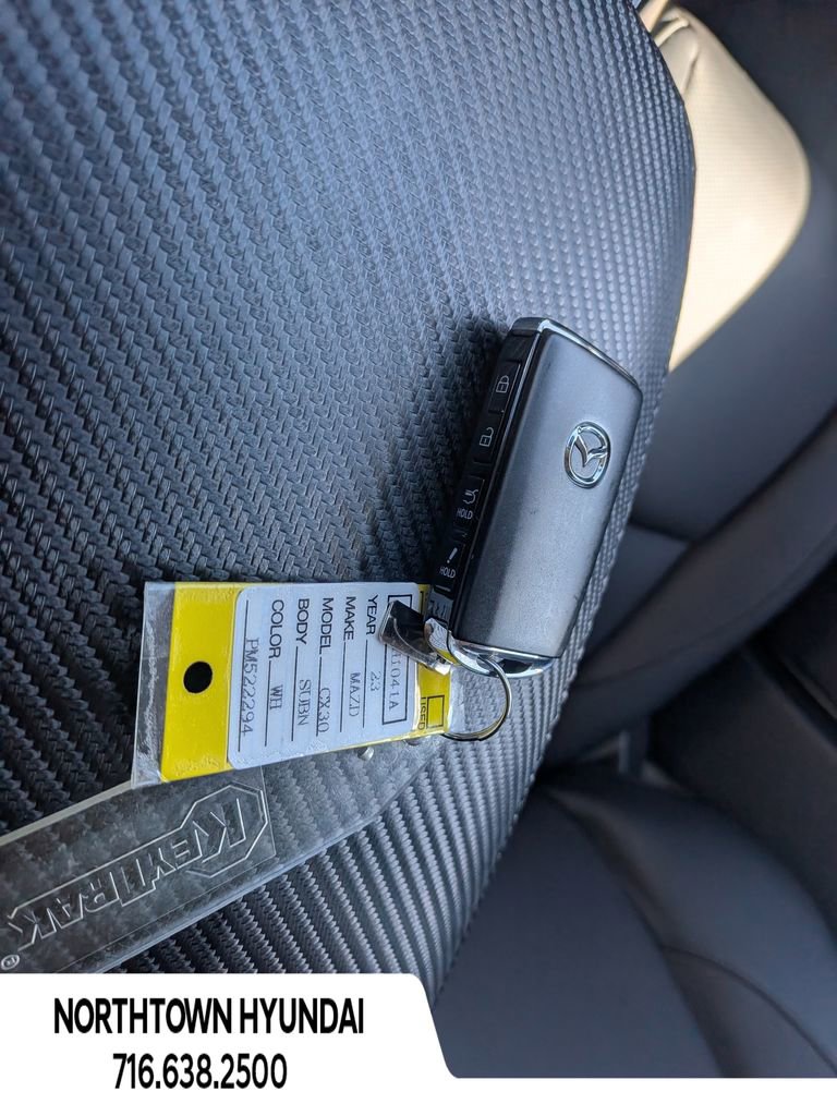 Used 2023 MAZDA CX-30 AWD 2.5 S w/ Premium Package image 21